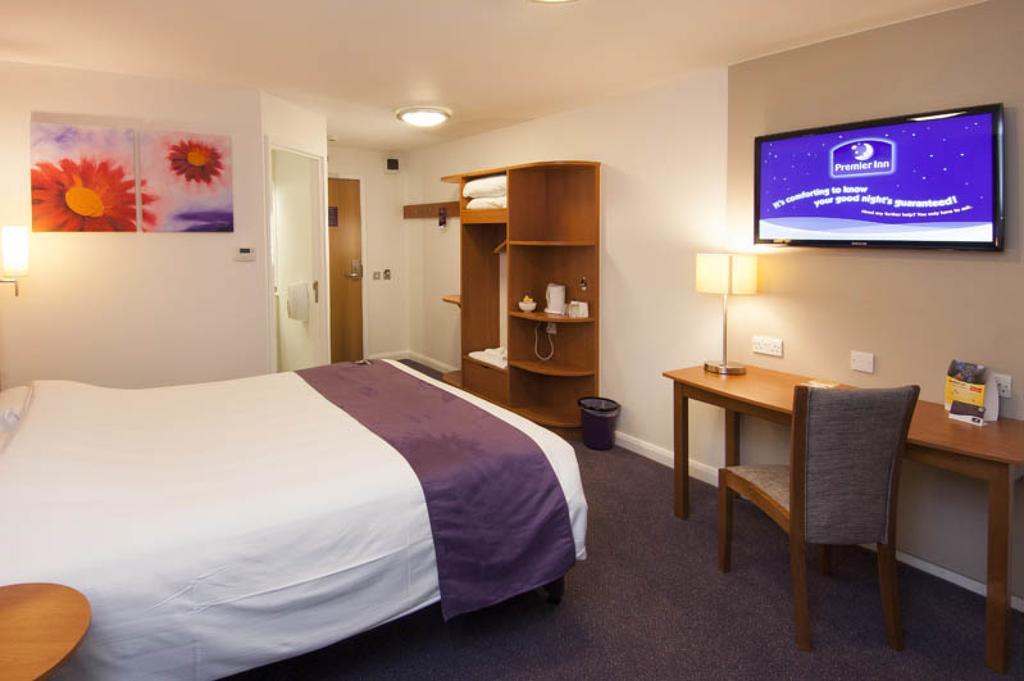 Premier Inn Manchester - Handforth Luaran gambar
